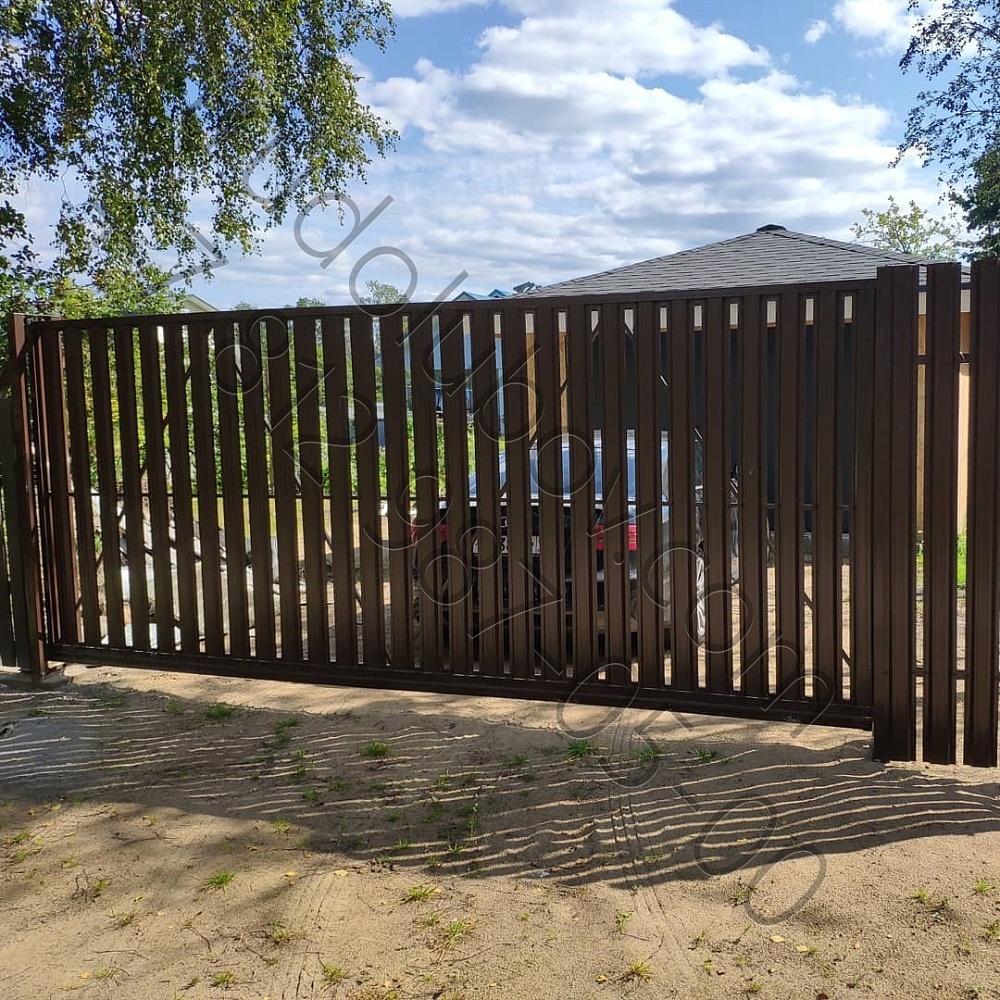Забор из 3D секций и откатные ворота в Рощино