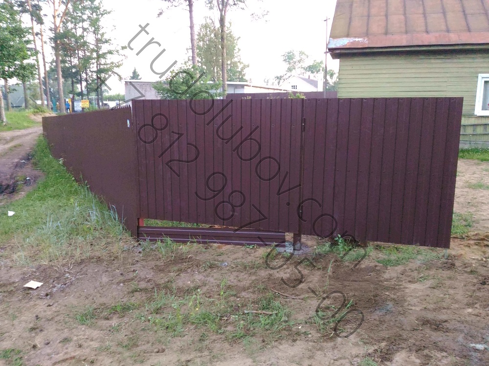 Забор из штакетника и профлиста в Лебяжьем