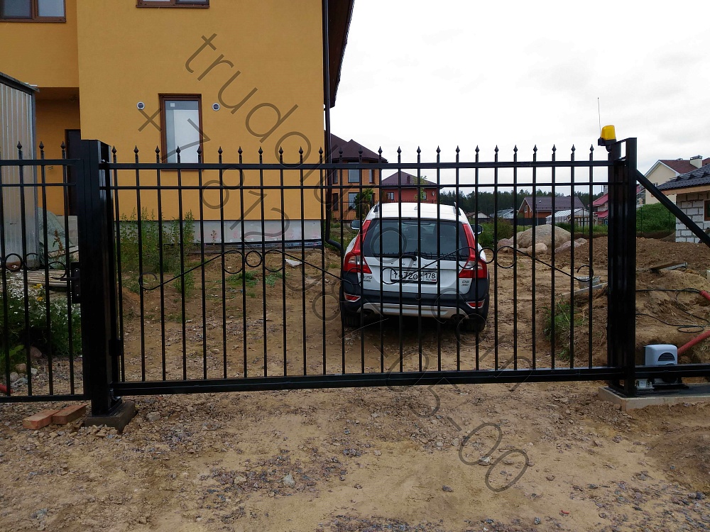 Автоматические откатные ворота в Токкари Ленд