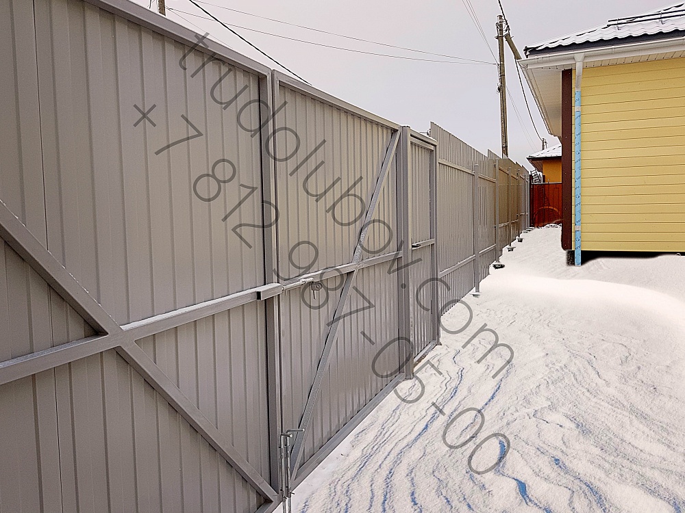 Забор из профлиста с автоматическими откатными воротами в Волковицах
