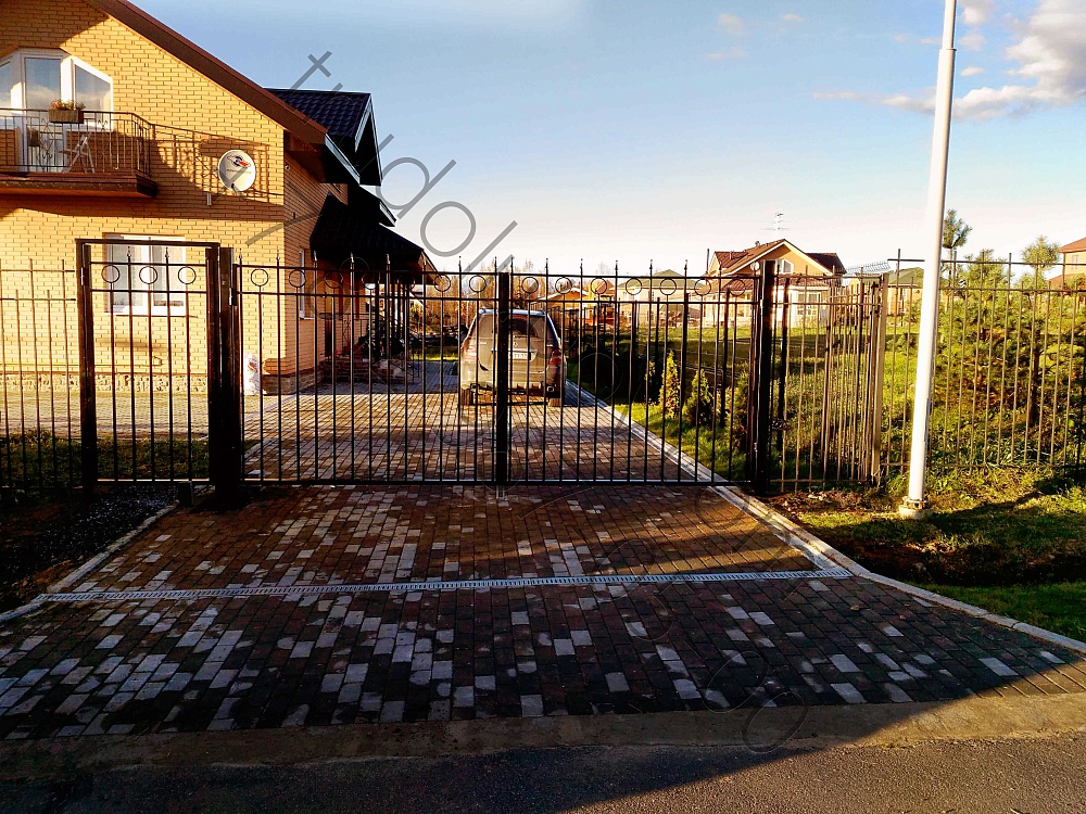 Автоматические распашные ворота и калитка в Касимово