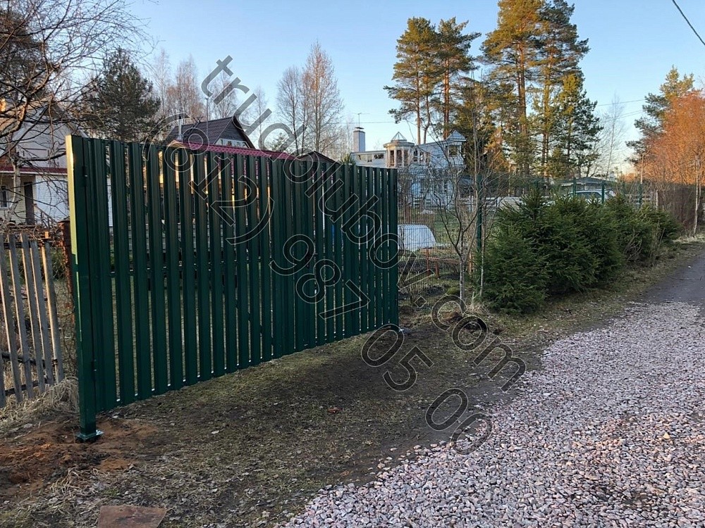 Забор из 3Д сетки с распашными воротами в Васкелово
